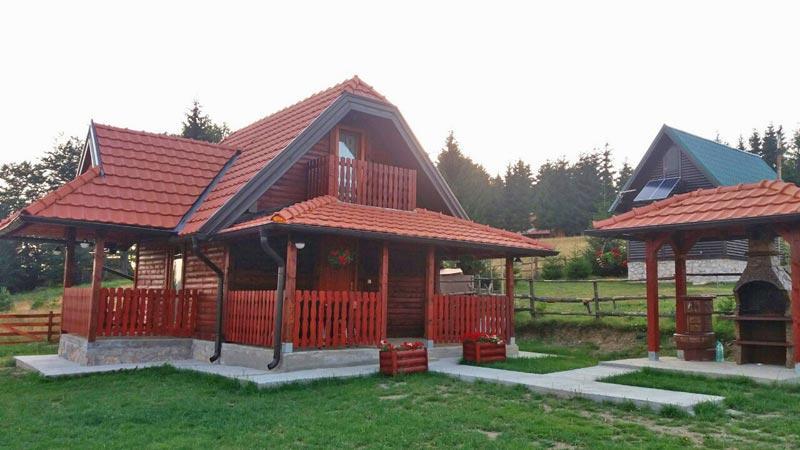 Holiday Home Perduh Sekulic Eksteriør billede